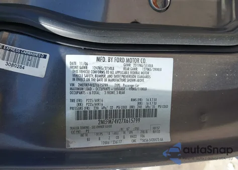 2007 Mercury Grand Marquis Gs z USA, uszkodzony, nr VIN 2MEFM74V27X615799